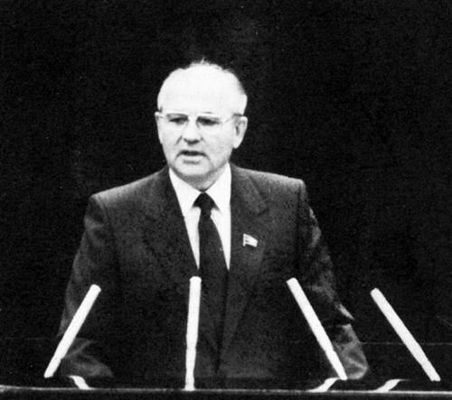 Sovjetunionens leder fra 1985 Mikhail Gorbatjov